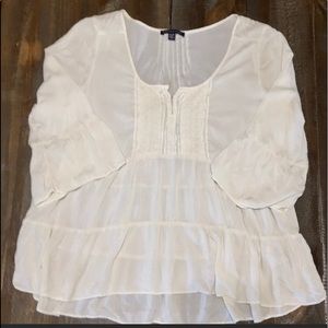 AMERICAN EAGLE WOMEN’S WHITE TIERED TOP SIZE XL